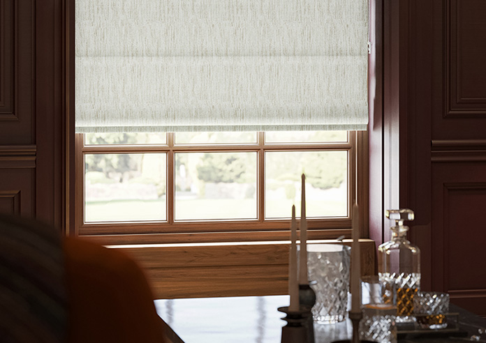 Culross (Blackout), Speckled White - Motorised Roman Blind - Image 5